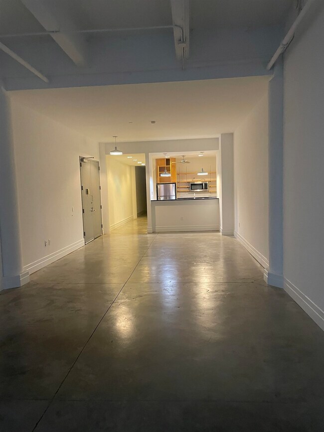 150 Bay St unit 908, Jersey City, NJ 07302 - photo 6