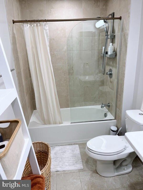 525 Water St SW unit 204, Washington, DC 20024 - photo 7