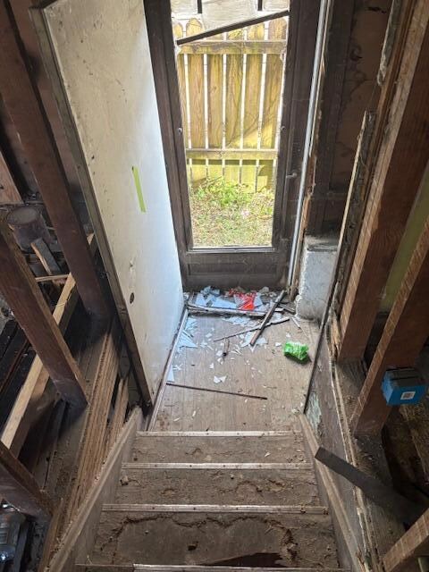 977 Heyl Ave, Columbus, OH 43206 - photo 4