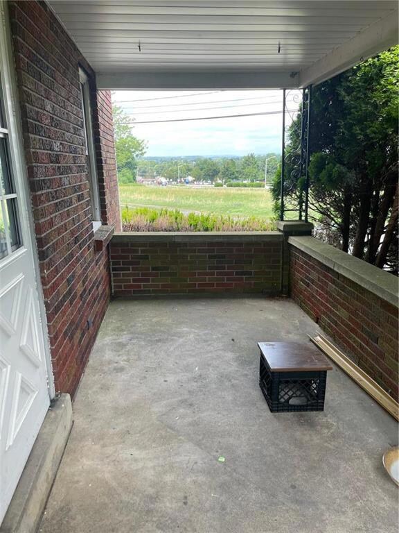 2834 Eberhart Rd, Whitehall, PA 18052 - photo 4