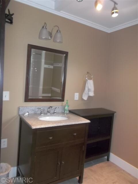 1033 Dahlia Ave, Wayland, MI 49348 - photo 6