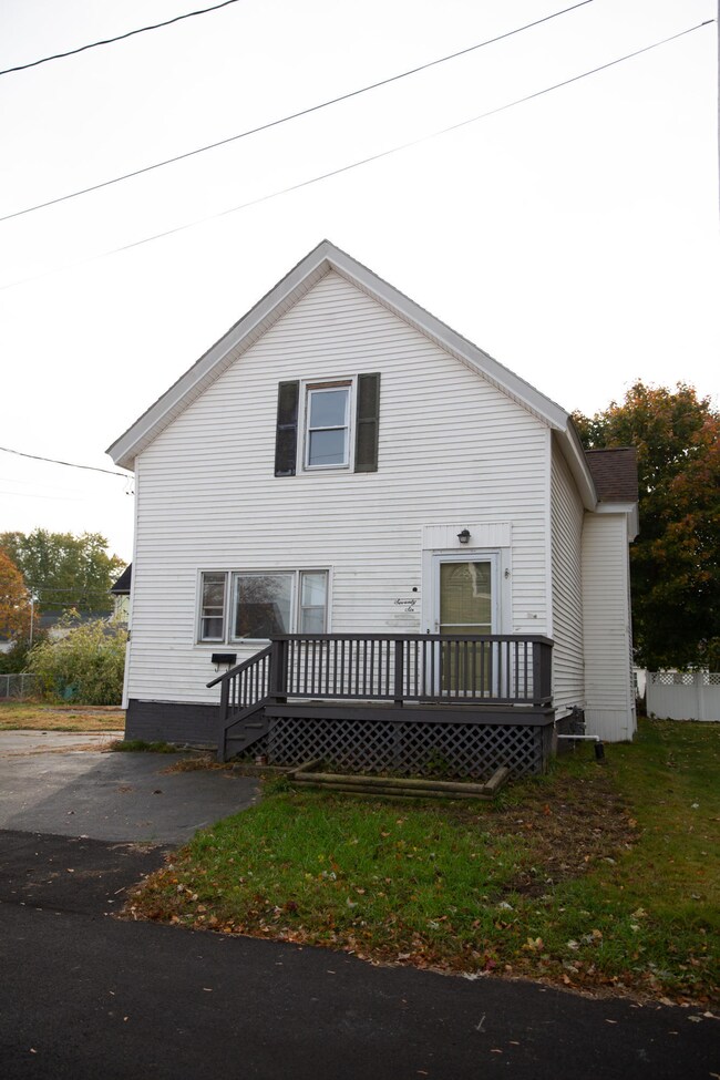 76 Forest Ave, South Portland, ME 04106 - photo 2