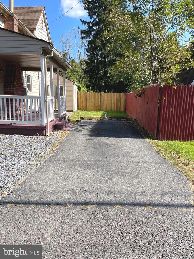 8 W Taunton Rd, Berlin, NJ 08009 - photo 5