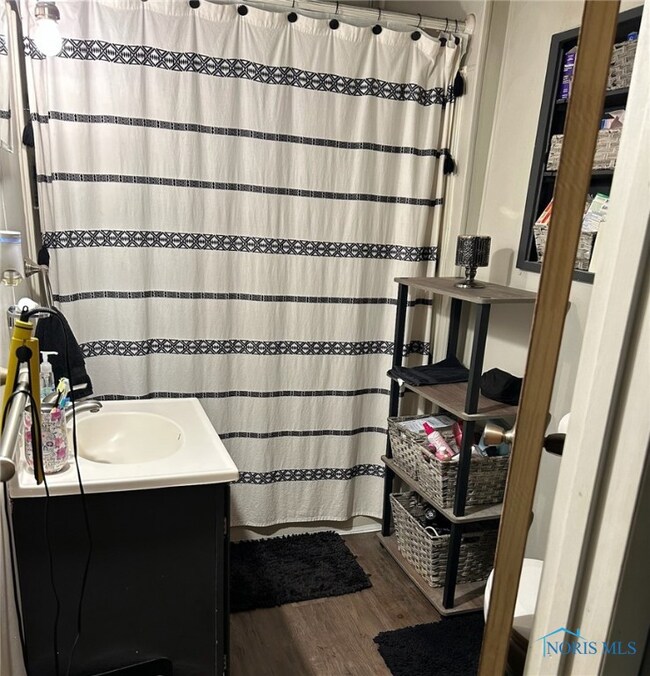 425 Oak Ave, Findlay, OH 45840 - photo 7