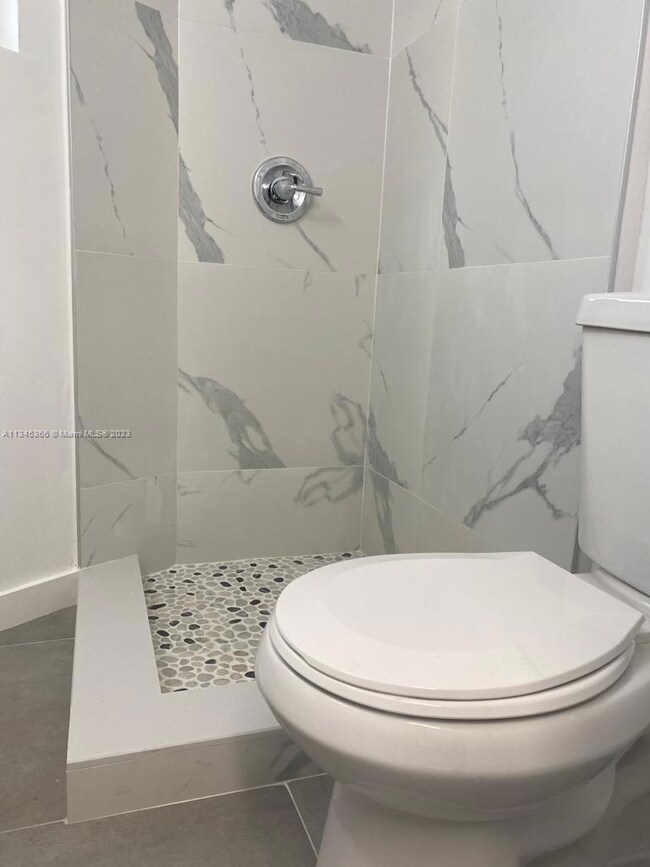 2645 NW 21st Ave unit 7, Oakland Park, FL 33311 - photo 6