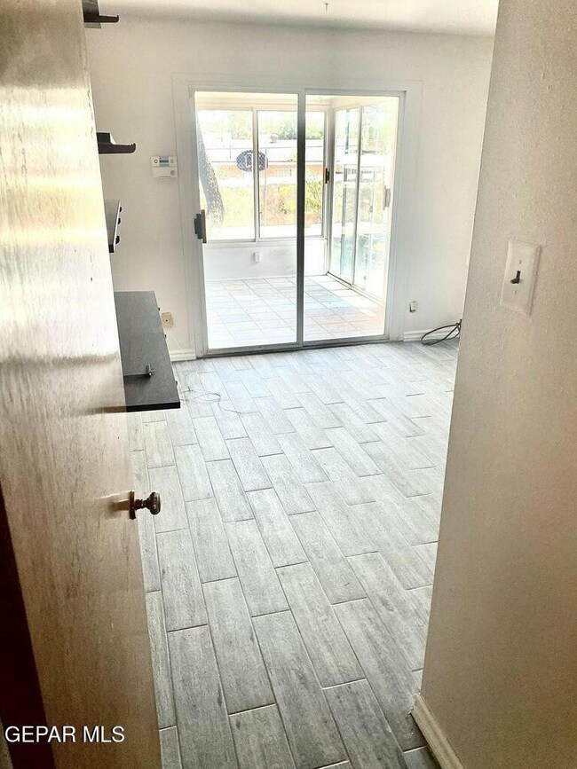 7809 Hemlock St, El Paso, TX 79925 - photo 7