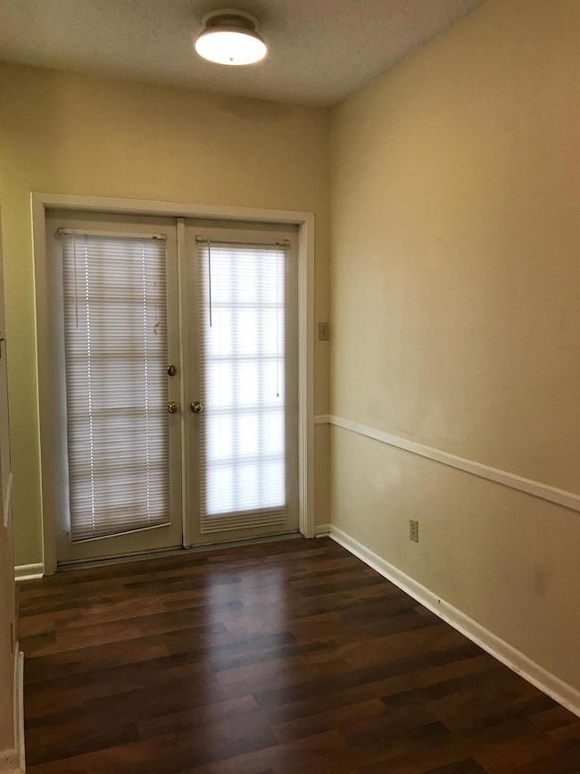 715 W 22 1 2 St unit 306, Austin, TX 78705 - photo 7