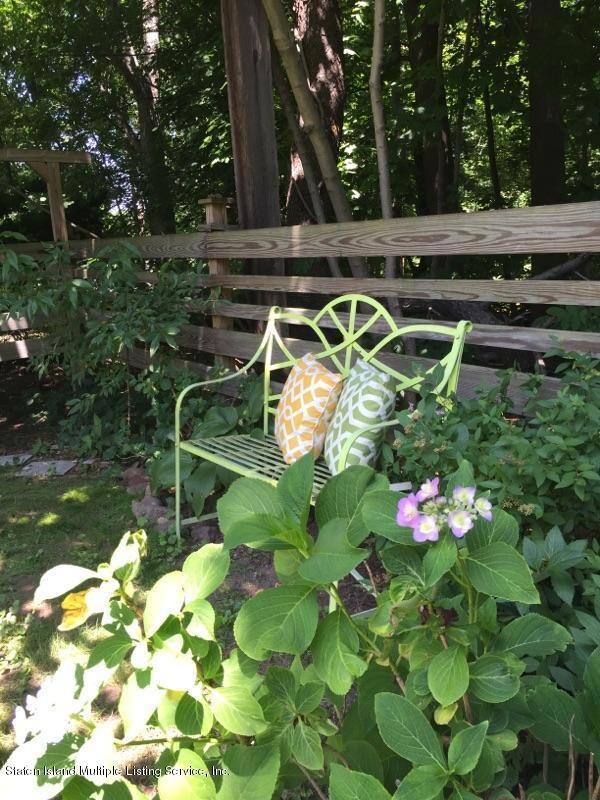 175 Raymond Place, Staten Island, NY 10310 - photo 4