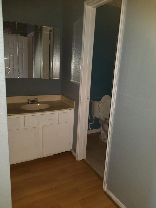 7858 Gatehouse Dr, Houston, TX 77040 - photo 5