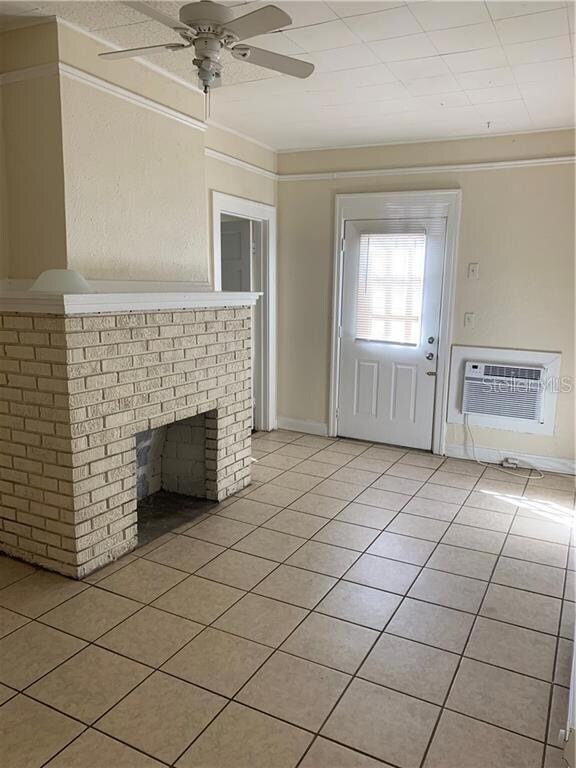 833 11th St N, Saint Petersburg, FL 33705 - photo 3