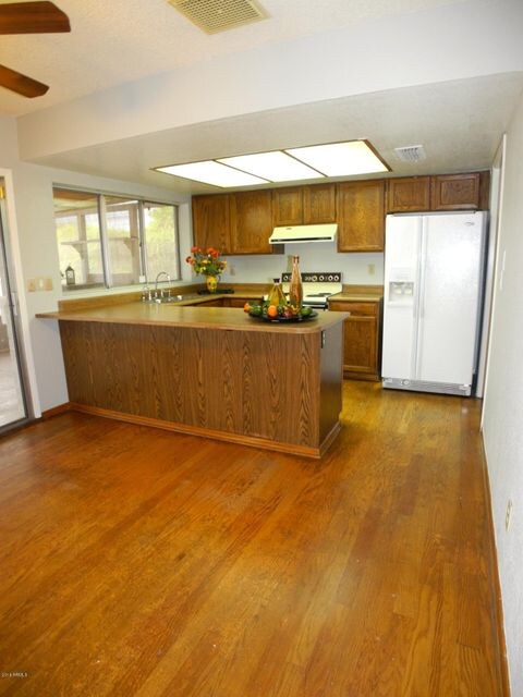 Kitchen 1