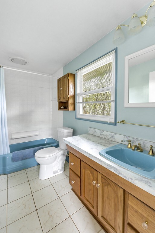 1 Rogers Rd, Danvers, MA 01923 - photo 7