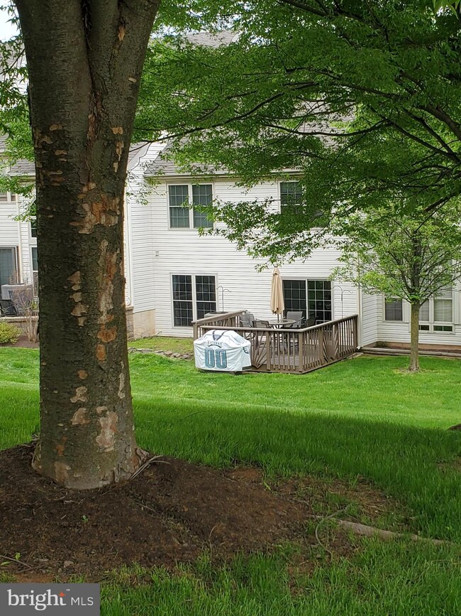 103 Heath Ct, Chalfont, PA 18914 - photo 5