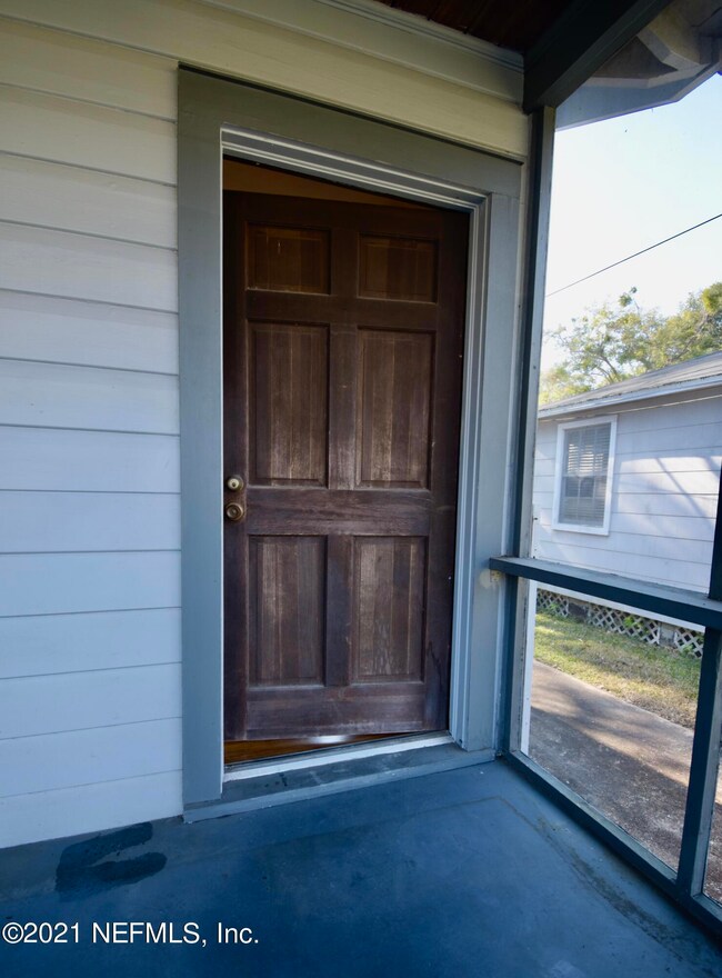 1372 Rensselaer Ave, Jacksonville, FL 32205 - photo 2