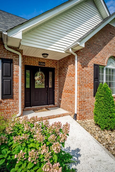 1326 Turnberry Place, Cookeville, TN 38506 - photo 2