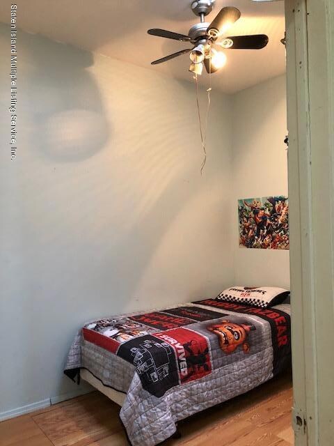 31 Skyline Dr, Staten Island, NY 10304 - photo 7