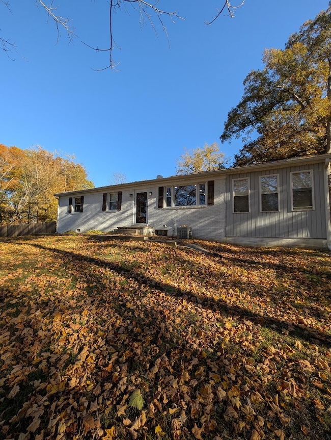 11774 Hopkinsville Rd, Princeton, KY 42445 - photo 2