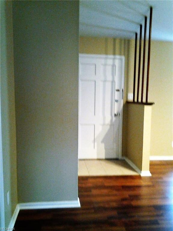 Tiled Entry with double closet