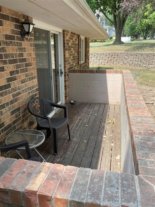 220 4th Ave unit 4, Coon Rapids, IA 50058 - photo 5