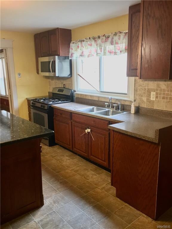 38 7th Ave, North Tonawanda, NY 14120 - photo 7