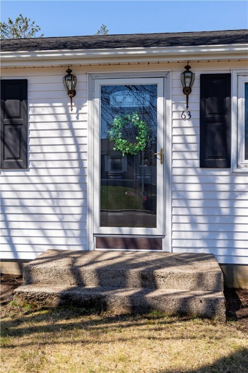 63 Tower Rd, West Warwick, RI 02893 - photo 4