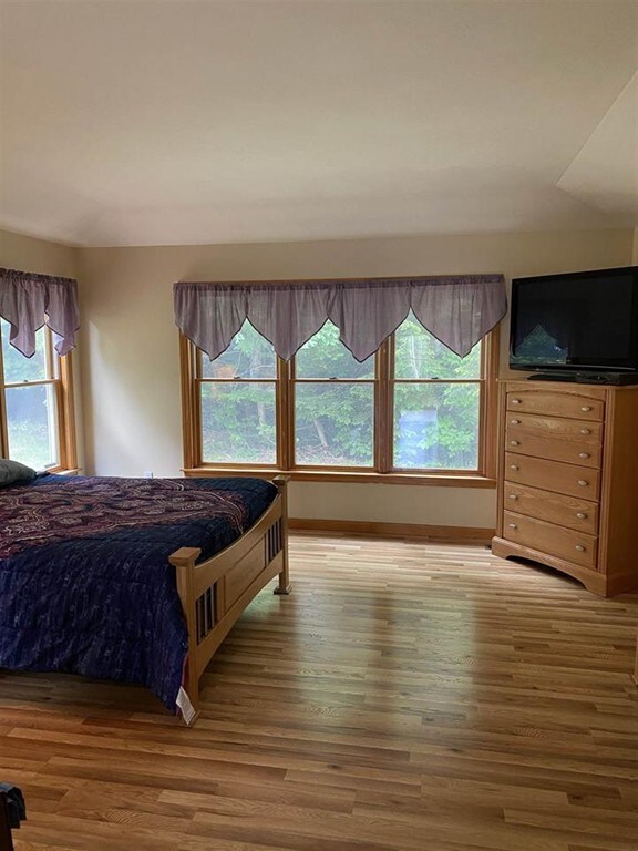 111 Annand Dr, Milford, NH 03055 - photo 6