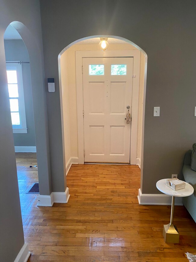 4 Graham Ave, Frankfort, KY 40601 - photo 2