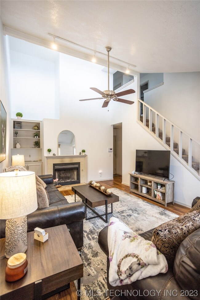 Living room (Stairs)