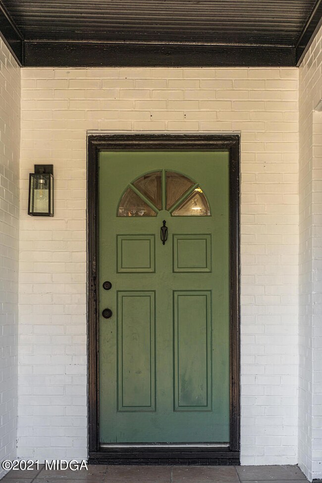 2102201_942_Elm_ST_Macon_0355 (1)