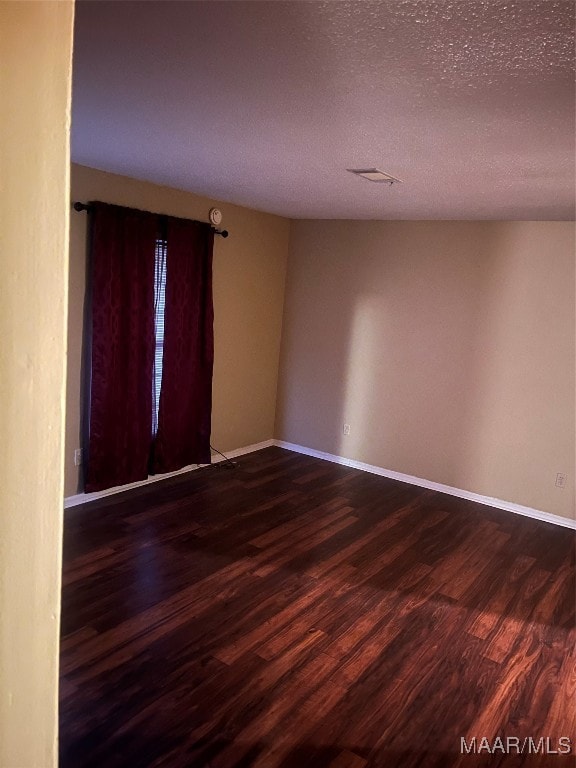 225 Ruth St, Selma, AL 36701 - photo 2