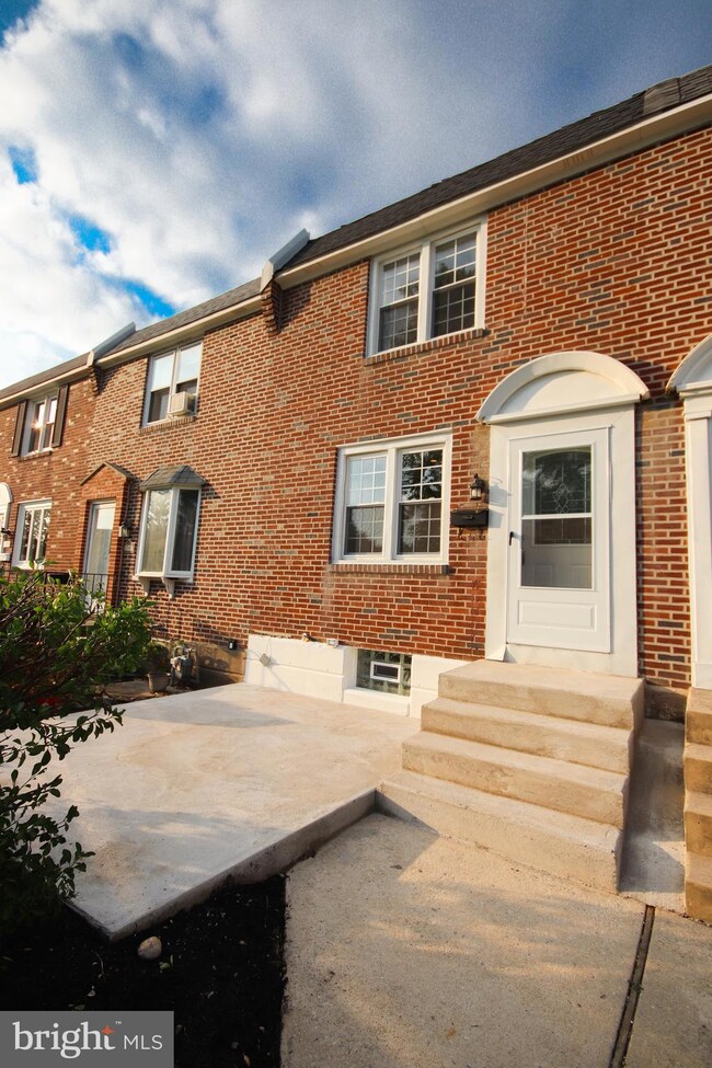 1105 Tremont Dr, Glenolden, PA 19036 - photo 3