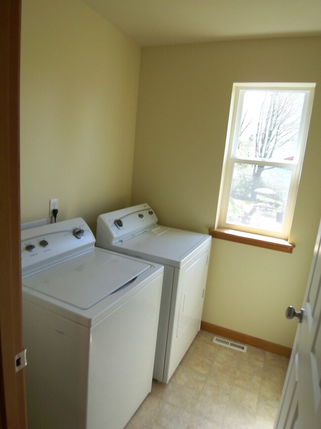 8301 227th St SW, Edmonds, WA 98026 - photo 7