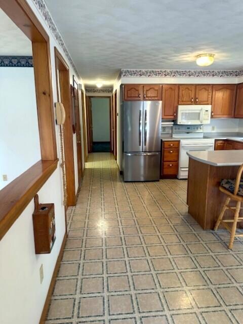 Open concept Kitchen/dining room