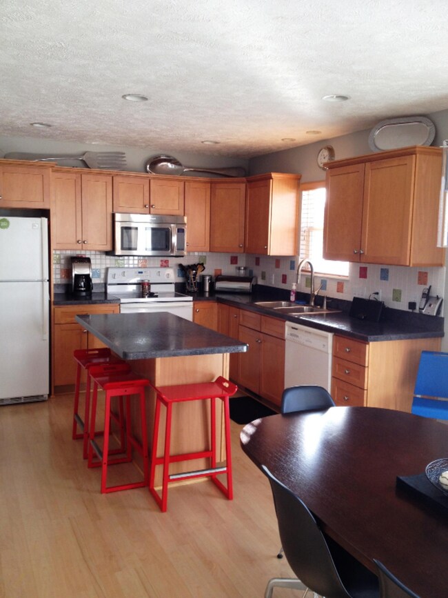 Kitchen 11