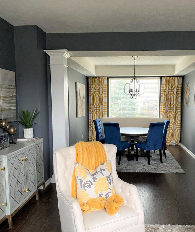 Living,Dining (2)