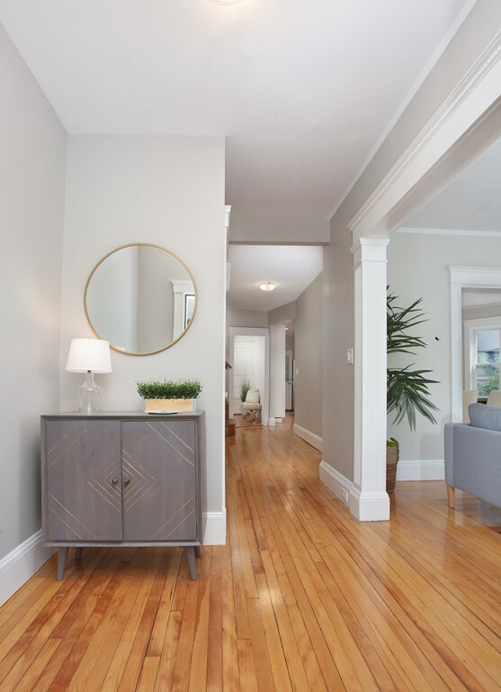 1015 Washington St unit 1, Newtonville, MA 02460 - photo 4