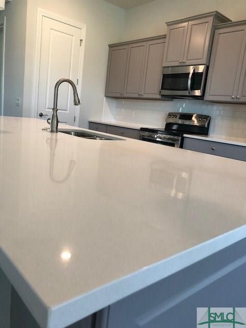 Kitchen with Quartz Countertop