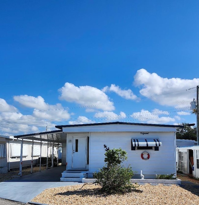 6909 E Bayou Ln, Bradenton, FL 34207 - photo 2