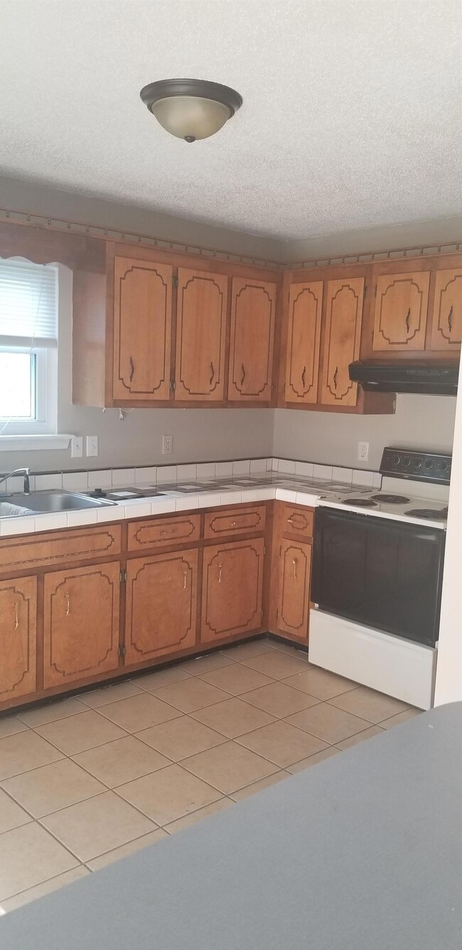 133 Oak Tree Dr, Oak Grove, KY 42262 - photo 7