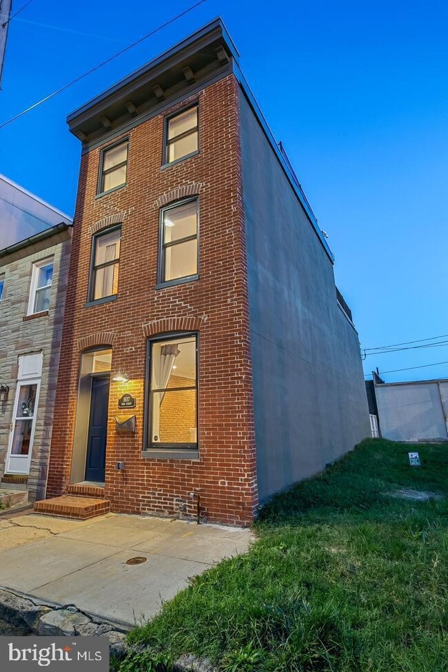 1637 Cuba St, Baltimore, MD 21230 - photo 2
