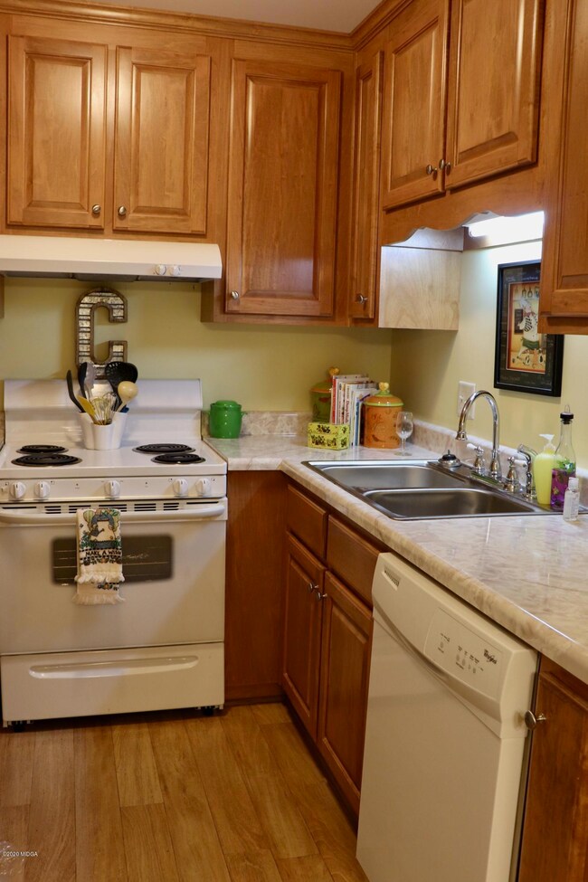 5-kitchen 3