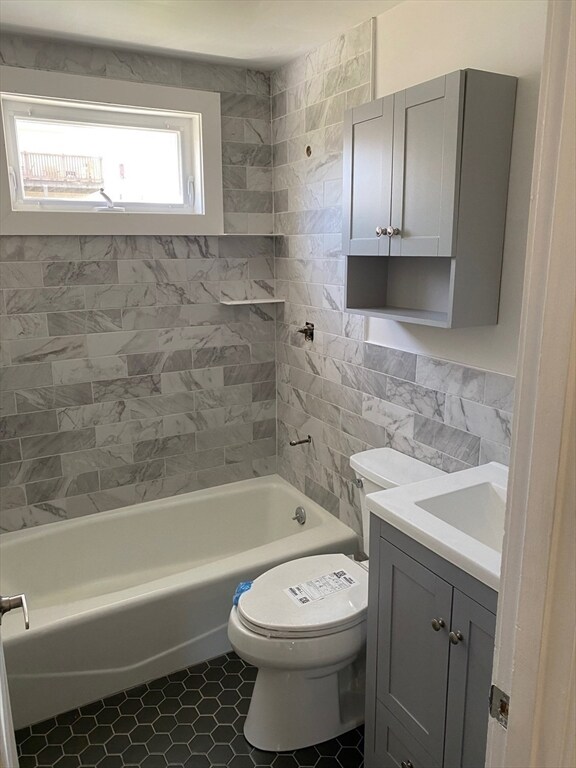 58-60 Bennett St unit 1, Waltham, MA 02453 - photo 7