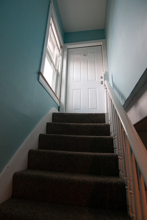 118 Vine St unit 2, Saugus, MA 01906 - photo 6