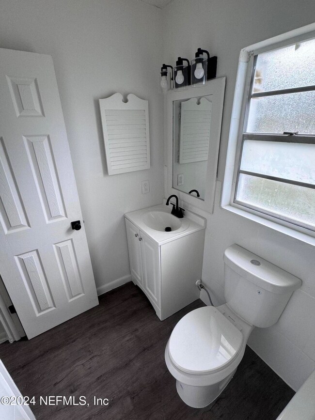 1533 Pullen Rd unit 3, Jacksonville, FL 32216 - photo 5