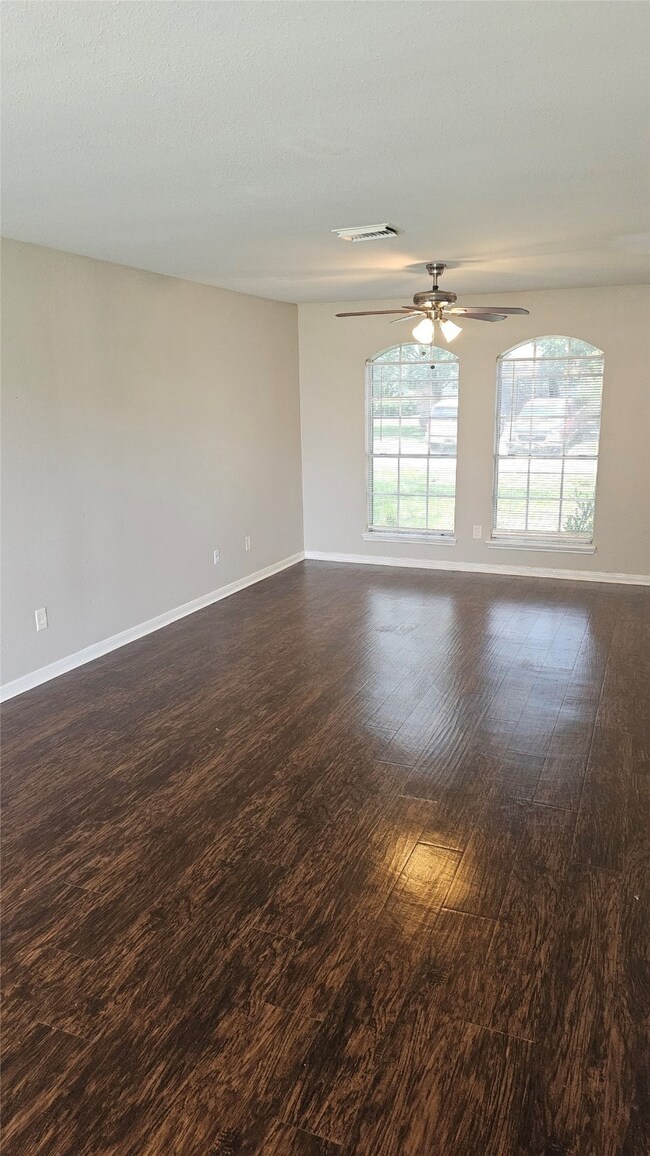 24410 Bar Kay Ln, Hockley, TX 77447 - photo 2