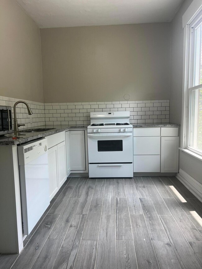 312 W 7th Ave unit 1, Columbus, OH 43201 - photo 3