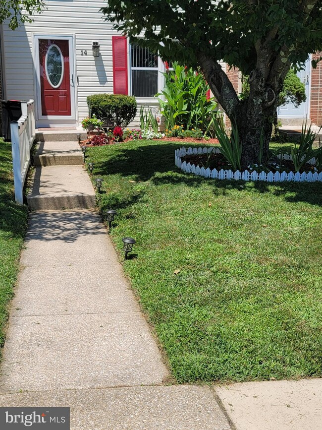 14 Fitzharding Place, Owings Mills, MD 21117 - photo 2