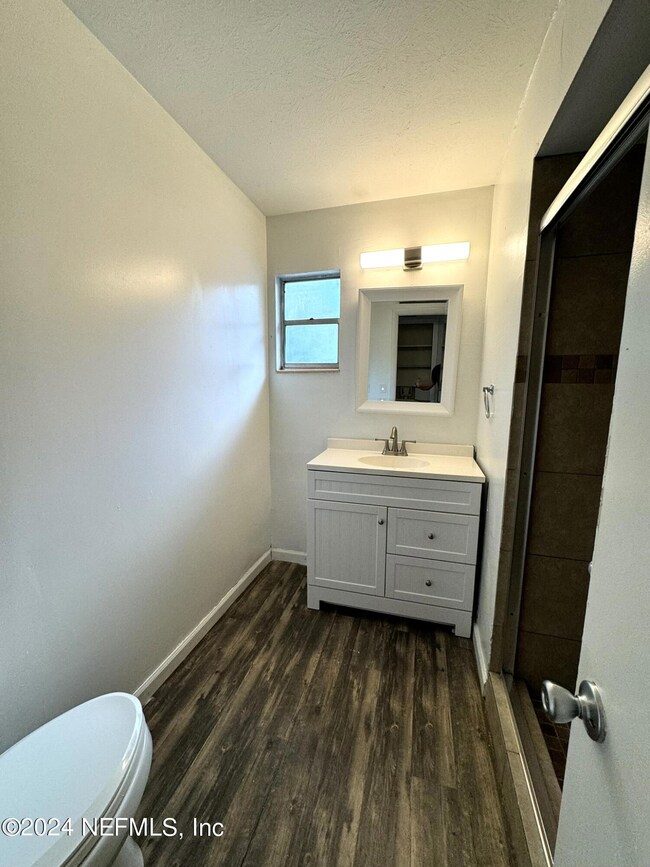 1229 Willow Branch Ave unit 4, Jacksonville, FL 32205 - photo 6