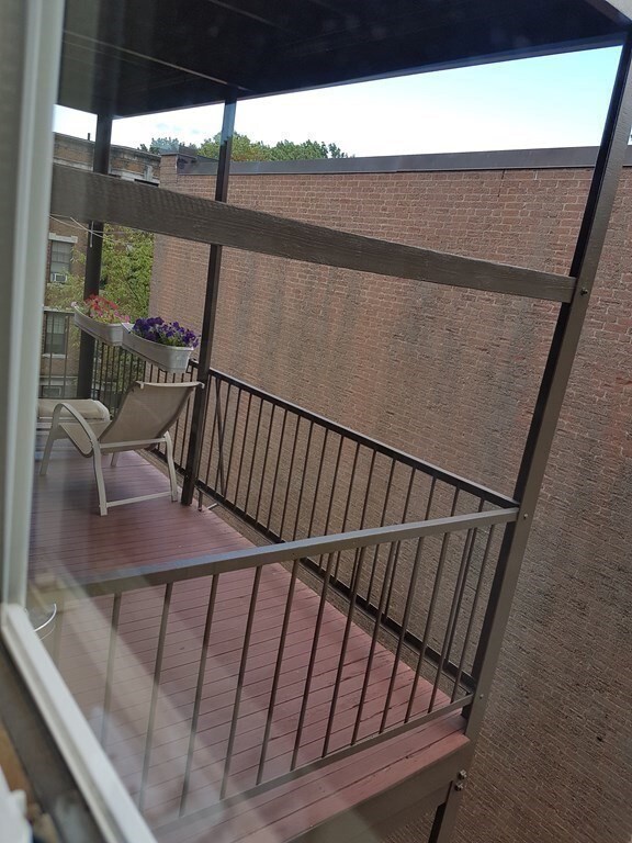 76 Strathmore Rd unit 8, Brighton, MA 02135 - photo 4