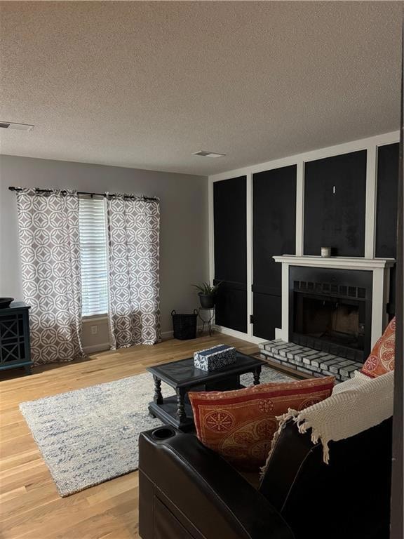 9702 W 61st St, Shawnee, KS 66203 - photo 3